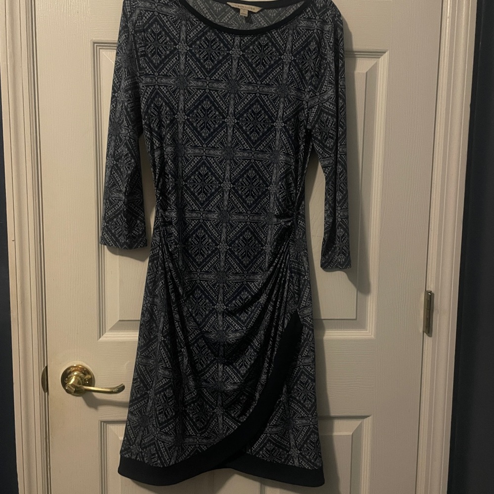 41 Hawthorne long sleeve slimming blue dress